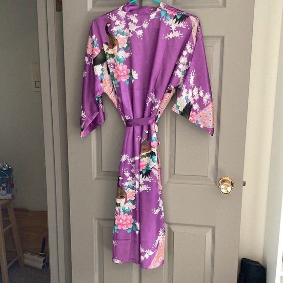 Purple Dressing Robe - Picture 4 of 5